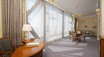 Фото номера Люкс Гостиница Soft Hotel г. Красноярск 9